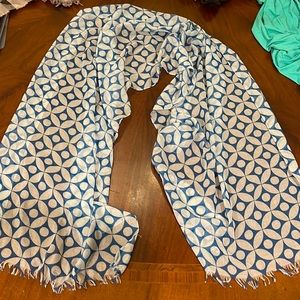J crew blue white Diamond style pool sarong wrap
